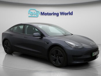 Tesla - Model 3