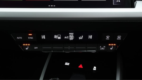 Used Audi Q4 e-tron 2022 for sale - 76238834: Photo 13