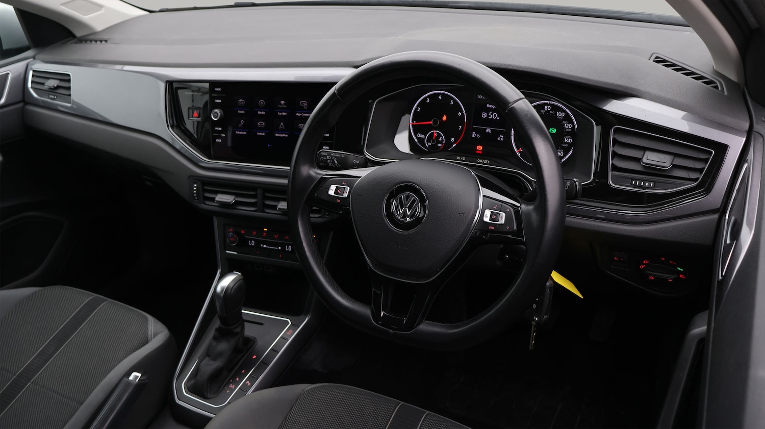 Used Volkswagen Polo 2020 for sale - 77668295: Photo 9