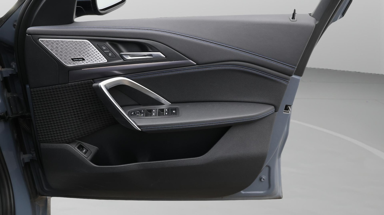 Used BMW iX1 2023 for sale - 76781227: Photo 16