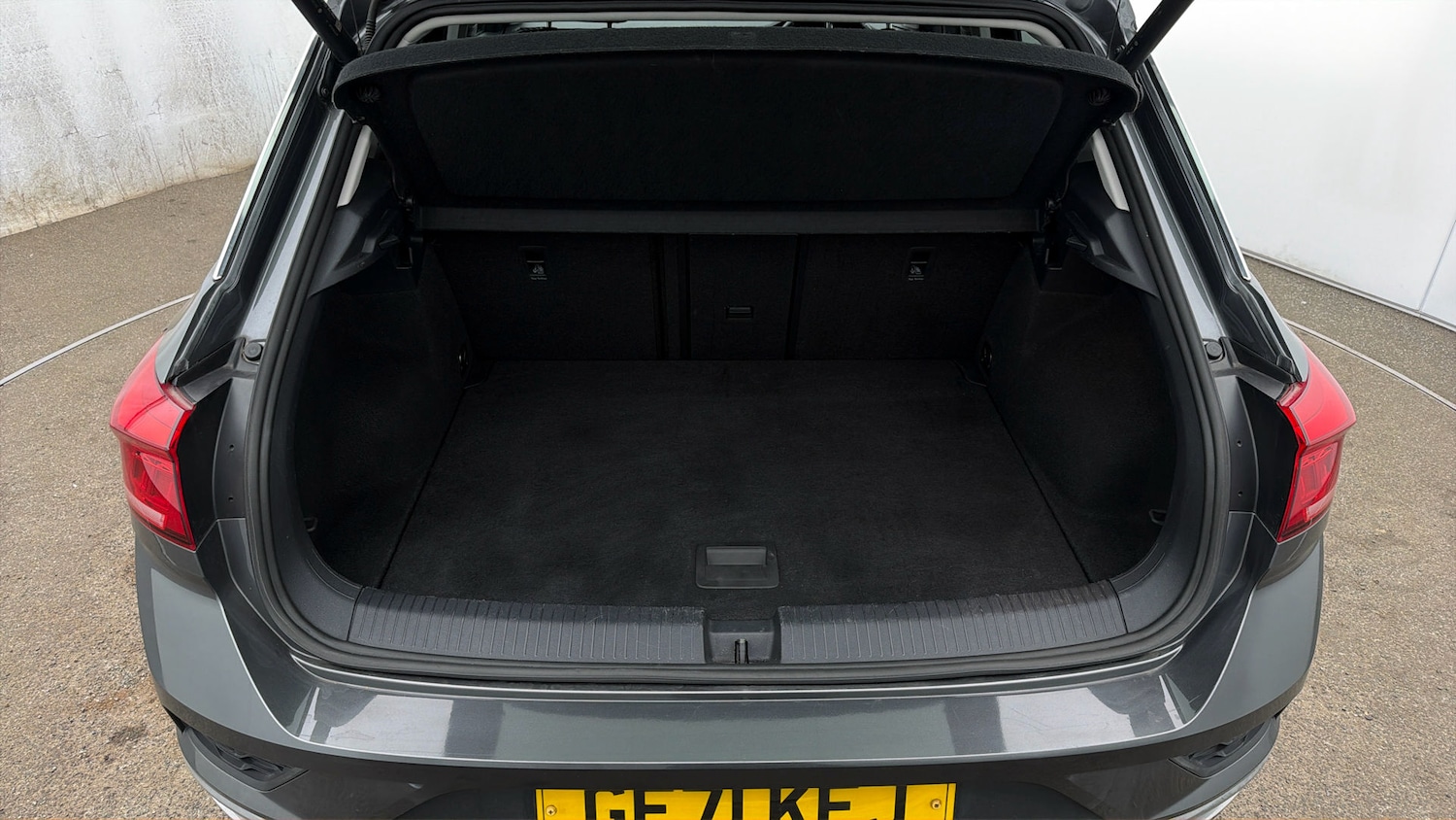 Used Volkswagen T-Roc 2021 for sale - 77981710: Photo 16