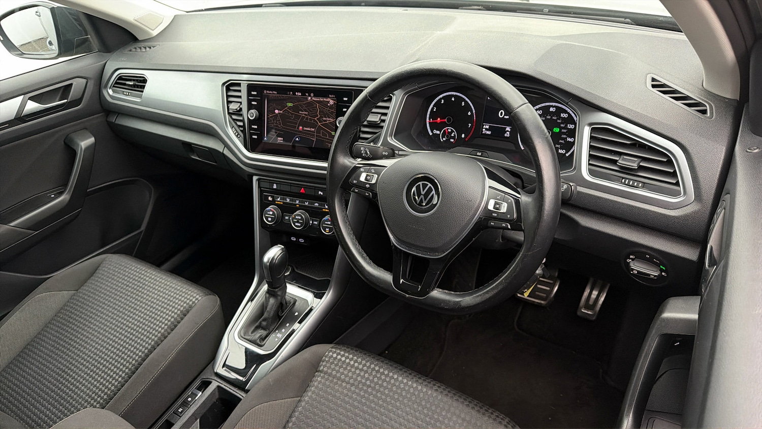 Used Volkswagen T-Roc 2021 for sale - 77981710: Photo 9