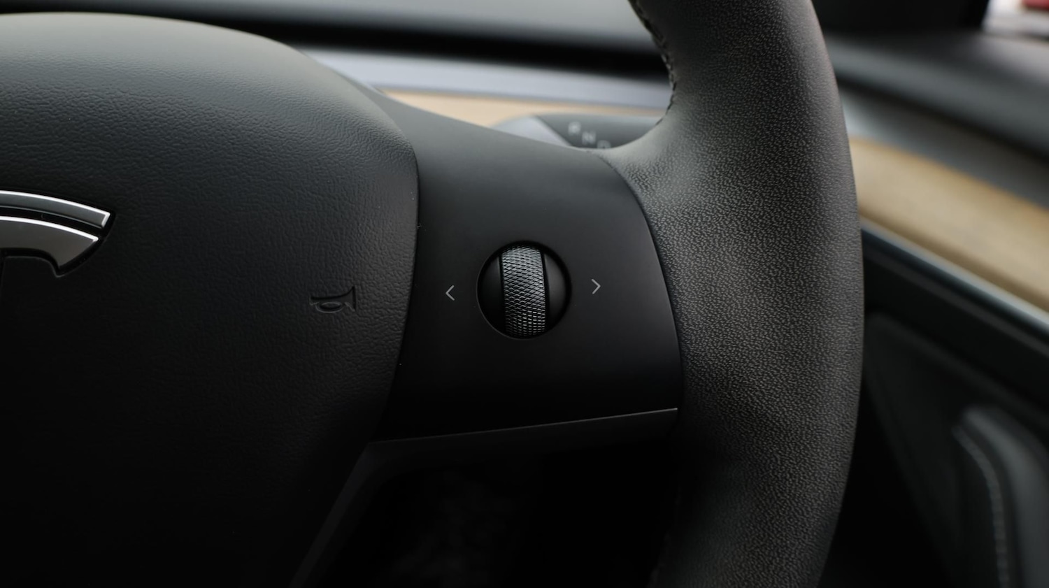 Used Tesla Model 3 2021 for sale - 77225620: Photo 24