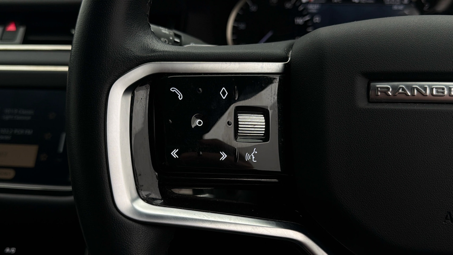 Used Land Rover Range Rover Evoque 2022 for sale - 77921485: Photo 22