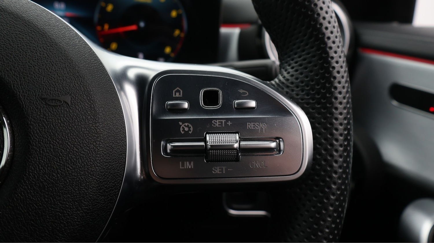 Used Mercedes-Benz CLA 2021 for sale - 77652449: Photo 24