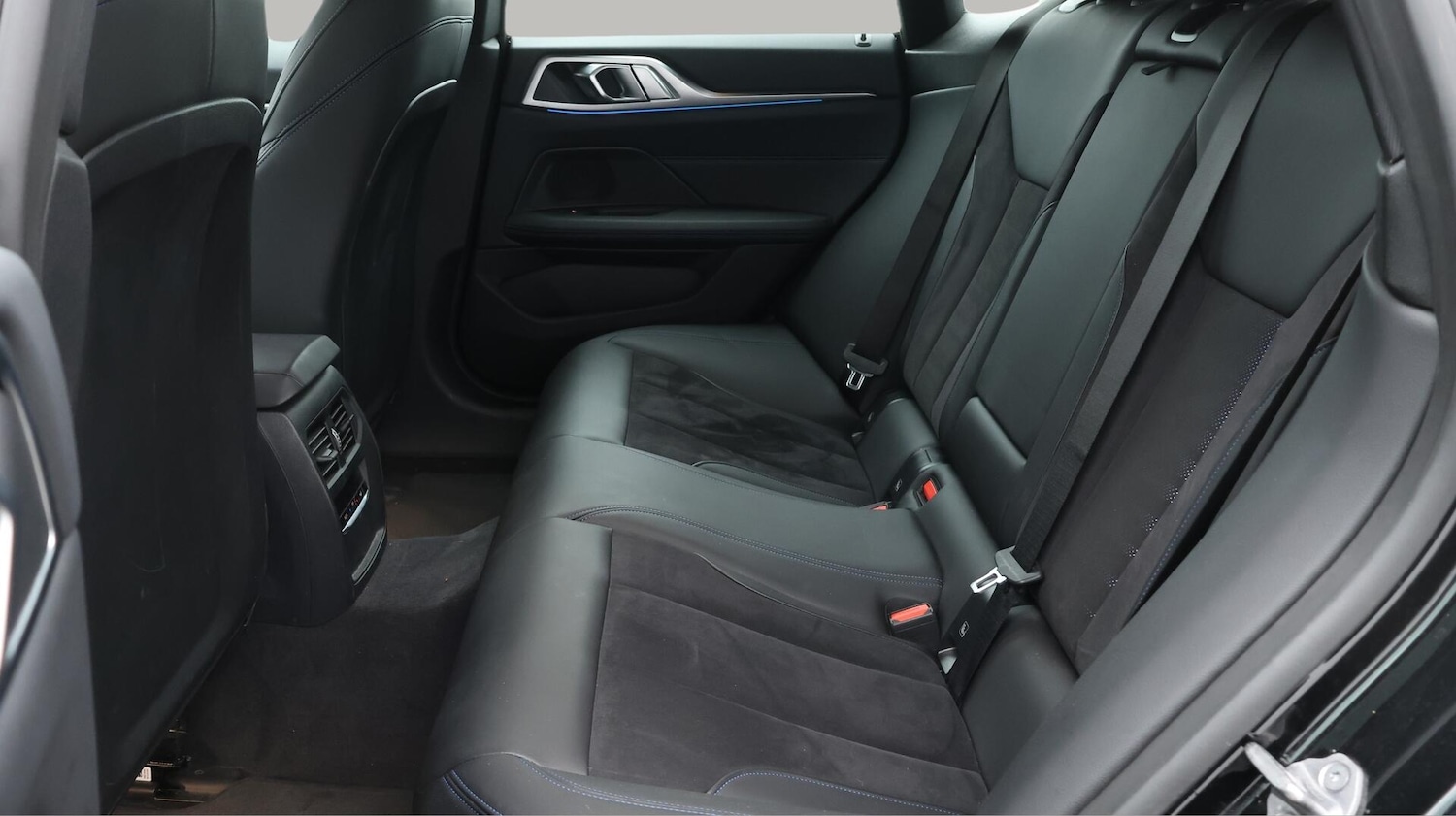 Used BMW i4 2022 for sale - 75990054: Photo 17