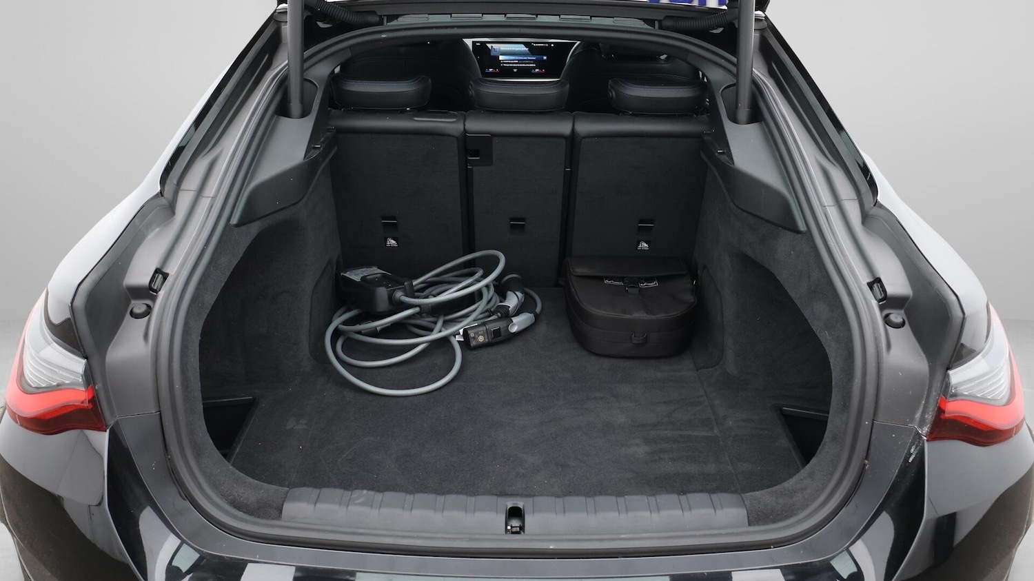 Used BMW i4 2022 for sale - 75990054: Photo 18