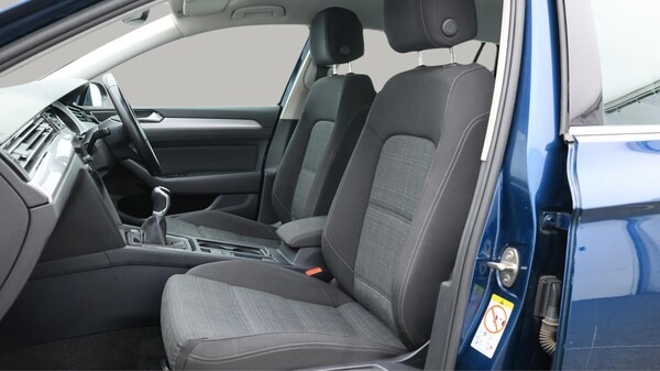 Used Volkswagen Passat 2022 for sale - 76151270: Photo 15