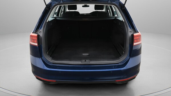 Used Volkswagen Passat 2022 for sale - 76151270: Photo 18