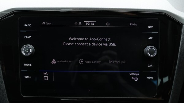 Used Volkswagen Passat 2022 for sale - 76151270: Photo 26