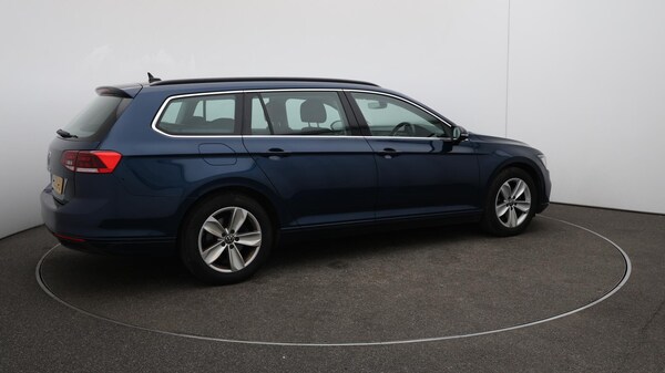 Used Volkswagen Passat 2022 for sale - 76151270: Photo 53