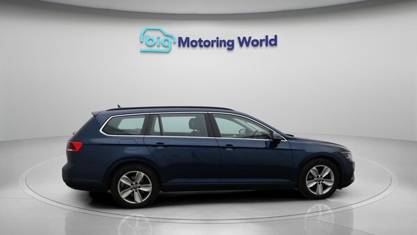 Used Volkswagen Passat 2022 for sale - 76151270: Photo 9