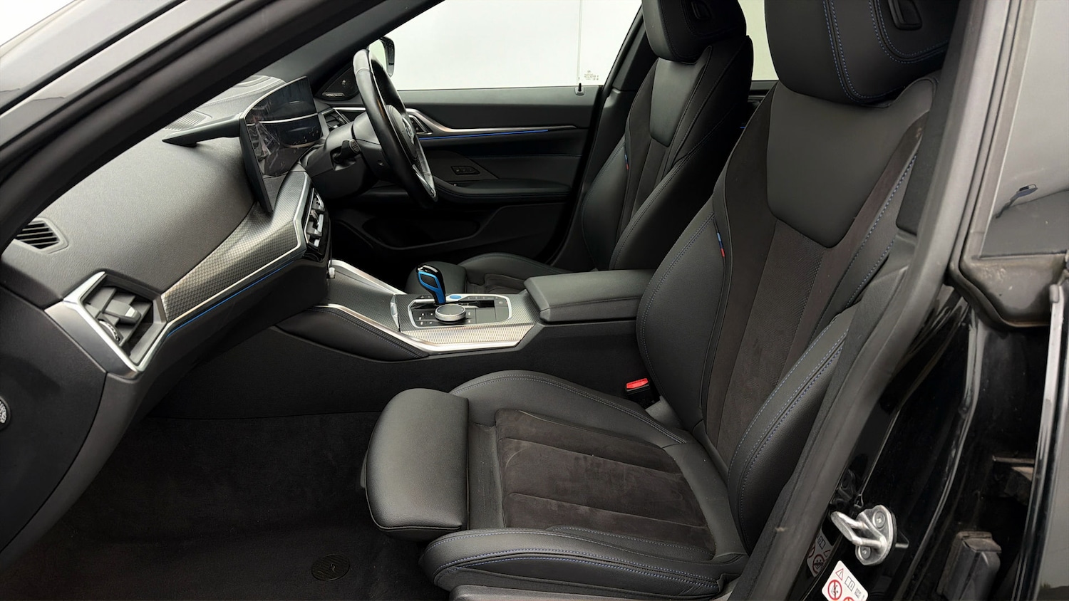 Used BMW i4 2023 for sale - 78090948: Photo 13