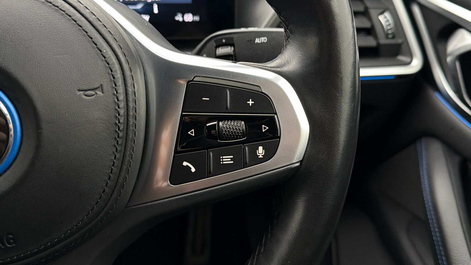 Used BMW i4 2023 for sale - 78090948: Photo 23