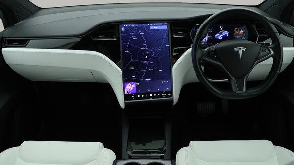 Used Tesla Model X 2020 for sale - 76215329: Photo 14