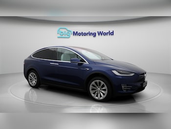 Used Tesla Model X 2020 for sale - 76215329: Photo 2