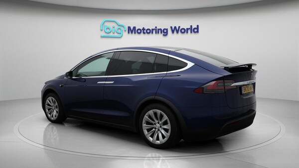 Used Tesla Model X 2020 for sale - 76215329: Photo 6