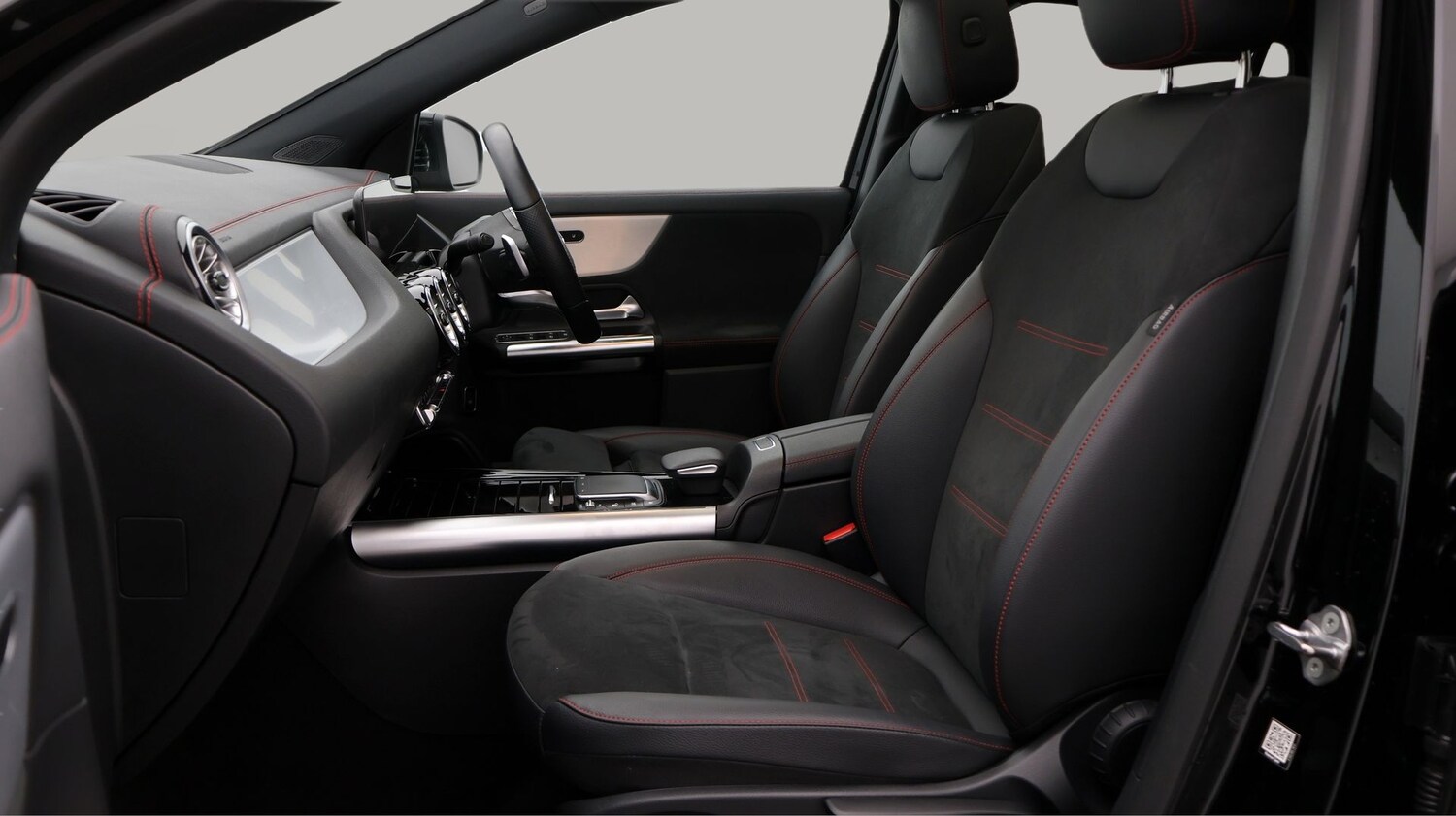 Used Mercedes-Benz EQA 2023 for sale - 77931471: Photo 14