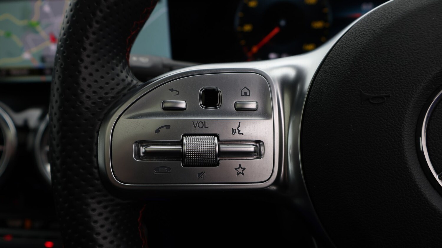 Used Mercedes-Benz EQA 2023 for sale - 77931471: Photo 28