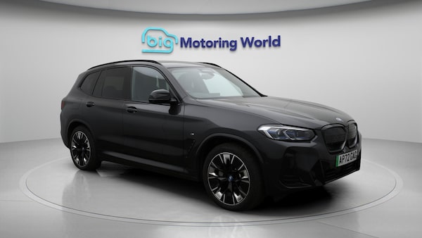 Used BMW iX3 2023 for sale - 76260418: Photo 2