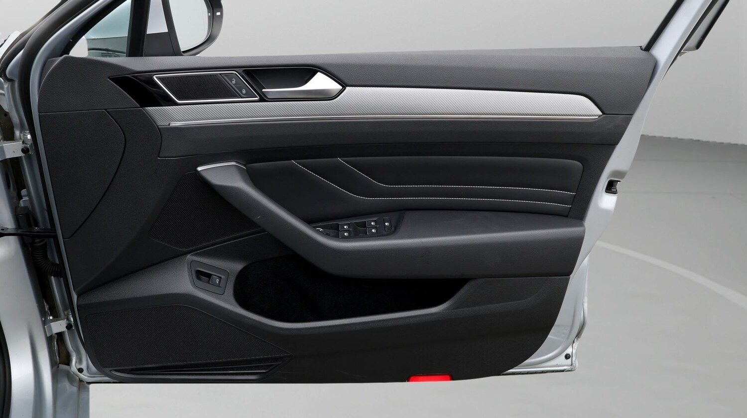 Used Volkswagen Passat 2023 for sale - 77213296: Photo 15