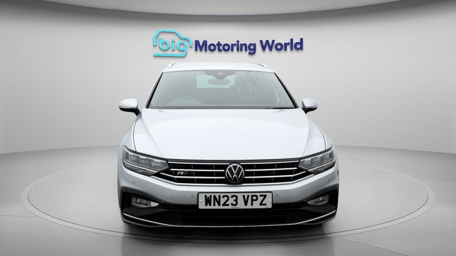Used Volkswagen Passat 2023 for sale - 77213296: Photo 2