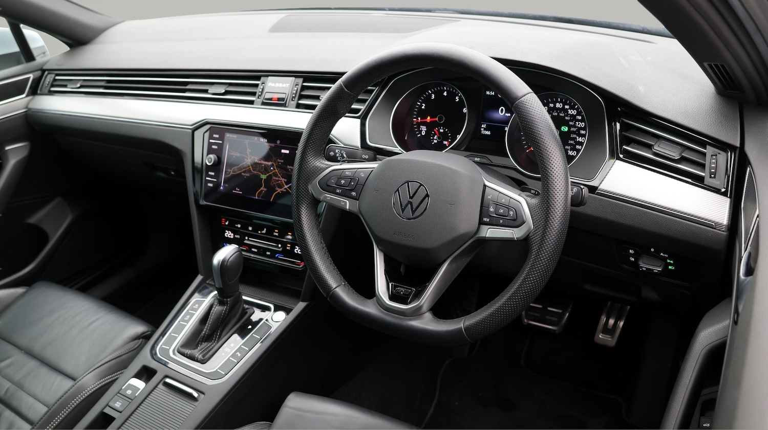 Used Volkswagen Passat 2023 for sale - 77213296: Photo 9