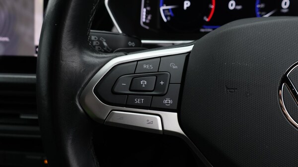 Used Volkswagen T-Cross 2022 for sale - 76307367: Photo 24