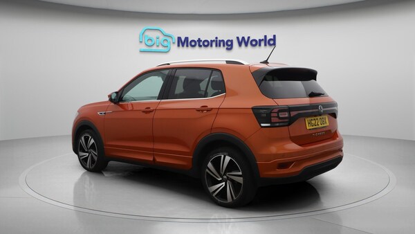 Used Volkswagen T-Cross 2022 for sale - 76307367: Photo 6