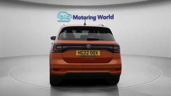 Used Volkswagen T-Cross 2022 for sale - 76307367: Photo 7