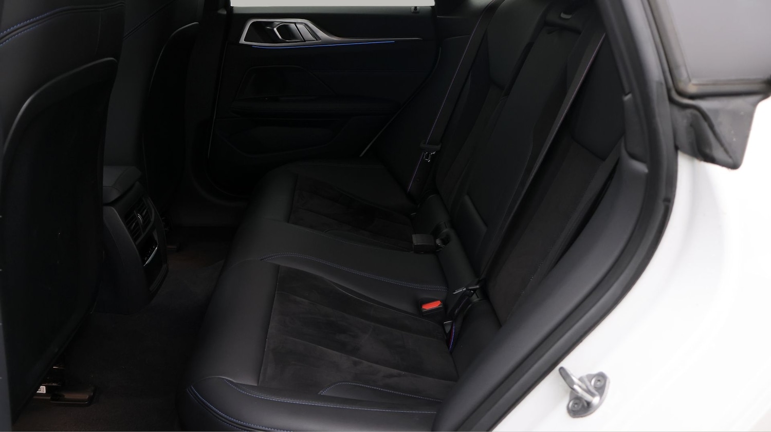 Used BMW i4 2022 for sale - 77116252: Photo 16