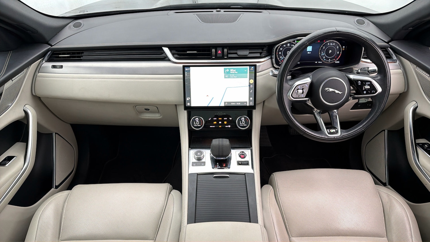 Used Jaguar F-Pace 2021 for sale - 77903404: Photo 12