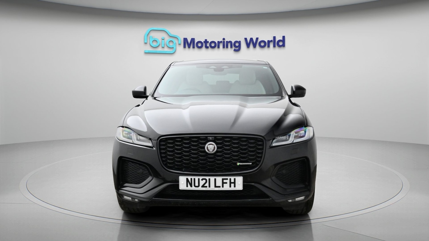 Used Jaguar F-Pace 2021 for sale - 77903404: Photo 2