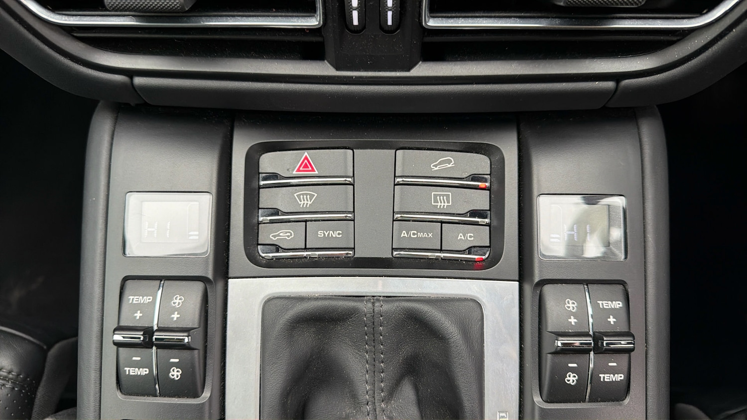 Used Porsche Macan 2020 for sale - 78010911: Photo 11