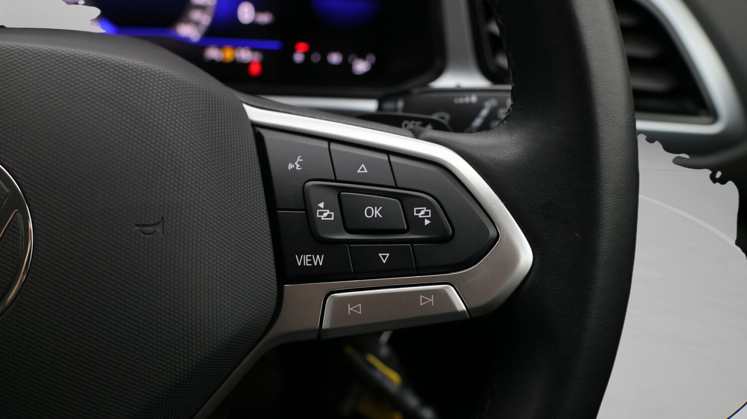 Used Volkswagen T-Roc 2022 for sale - 77417625: Photo 22