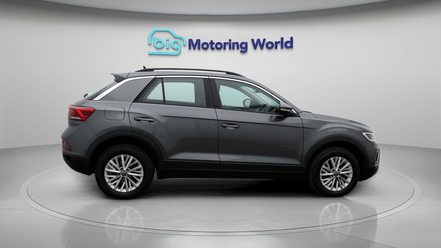 Used Volkswagen T-Roc 2022 for sale - 77417625: Photo 8