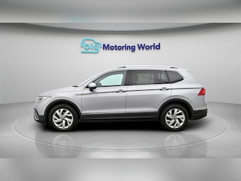 Used Volkswagen Tiguan Allspace 2023 for sale - 78744844: Photo