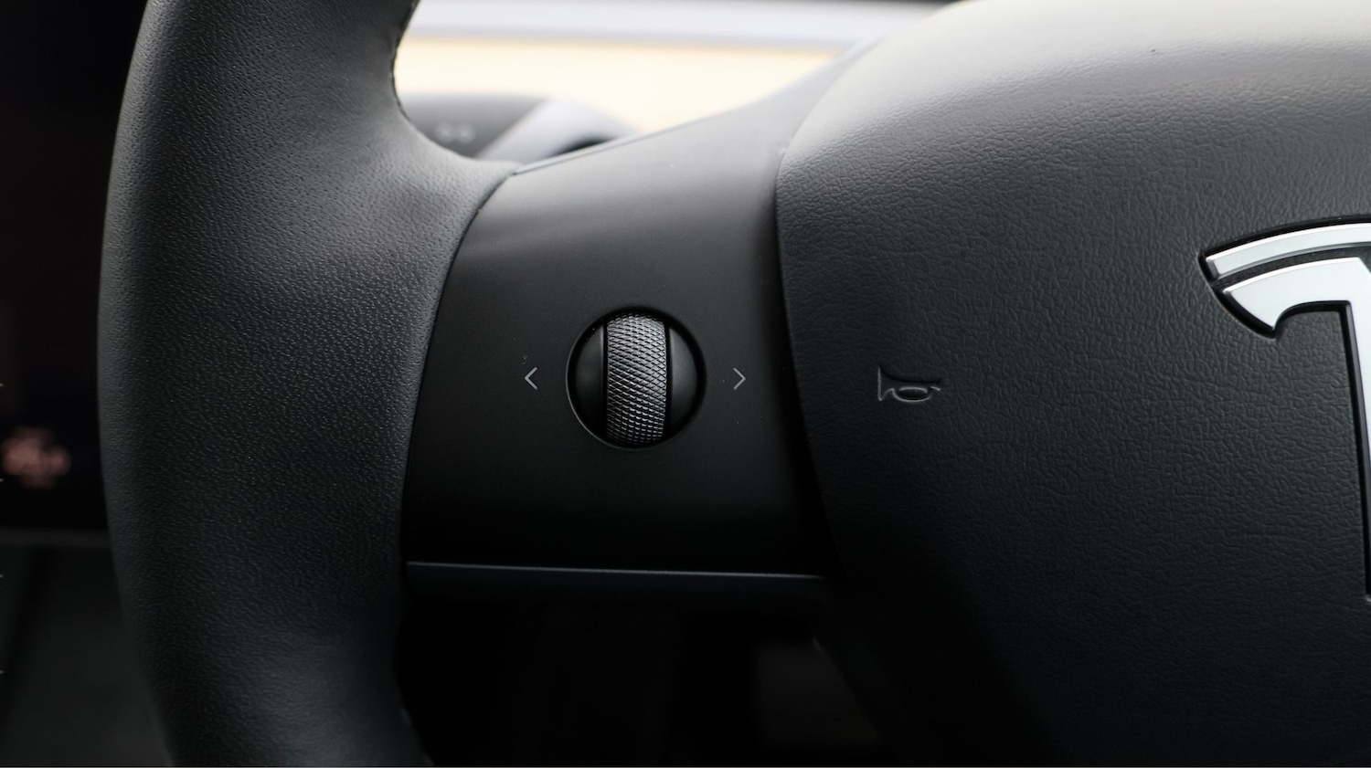 Used Tesla Model Y 2022 for sale - 77759231: Photo 26