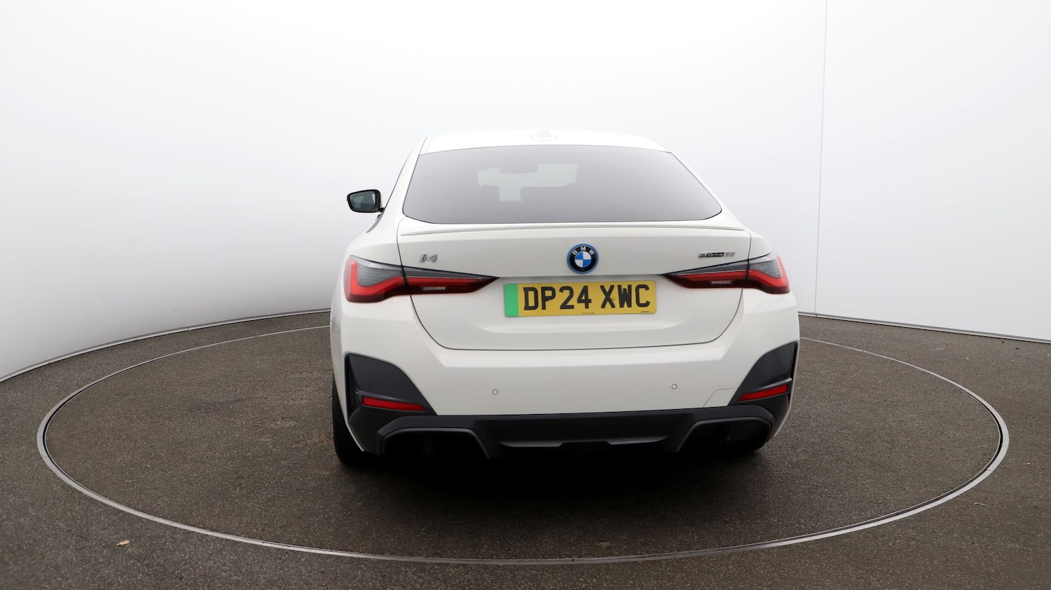 Used BMW i4 2024 for sale - 76961825: Photo 26