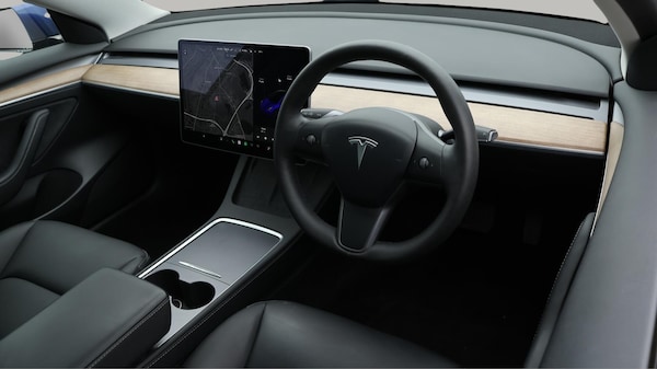 Used Tesla Model 3 2021 for sale - 76215702: Photo 10
