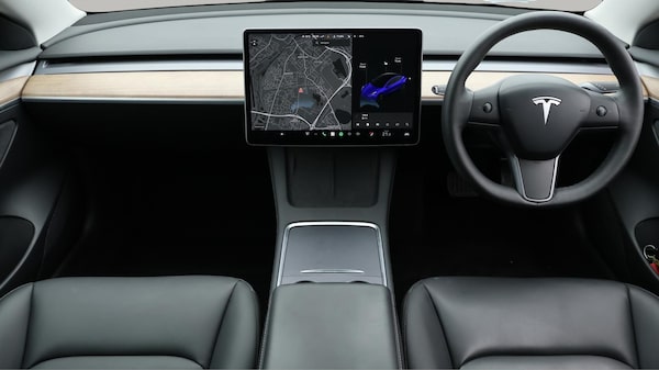 Used Tesla Model 3 2021 for sale - 76215702: Photo 14