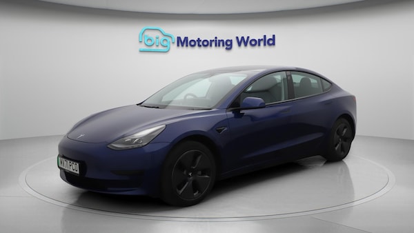 Used Tesla Model 3 2021 for sale - 76215702: Photo 4