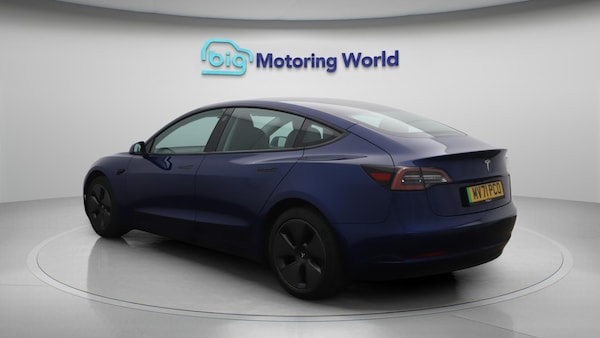 Used Tesla Model 3 2021 for sale - 76215702: Photo 6
