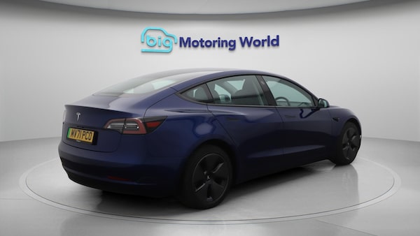 Used Tesla Model 3 2021 for sale - 76215702: Photo 8