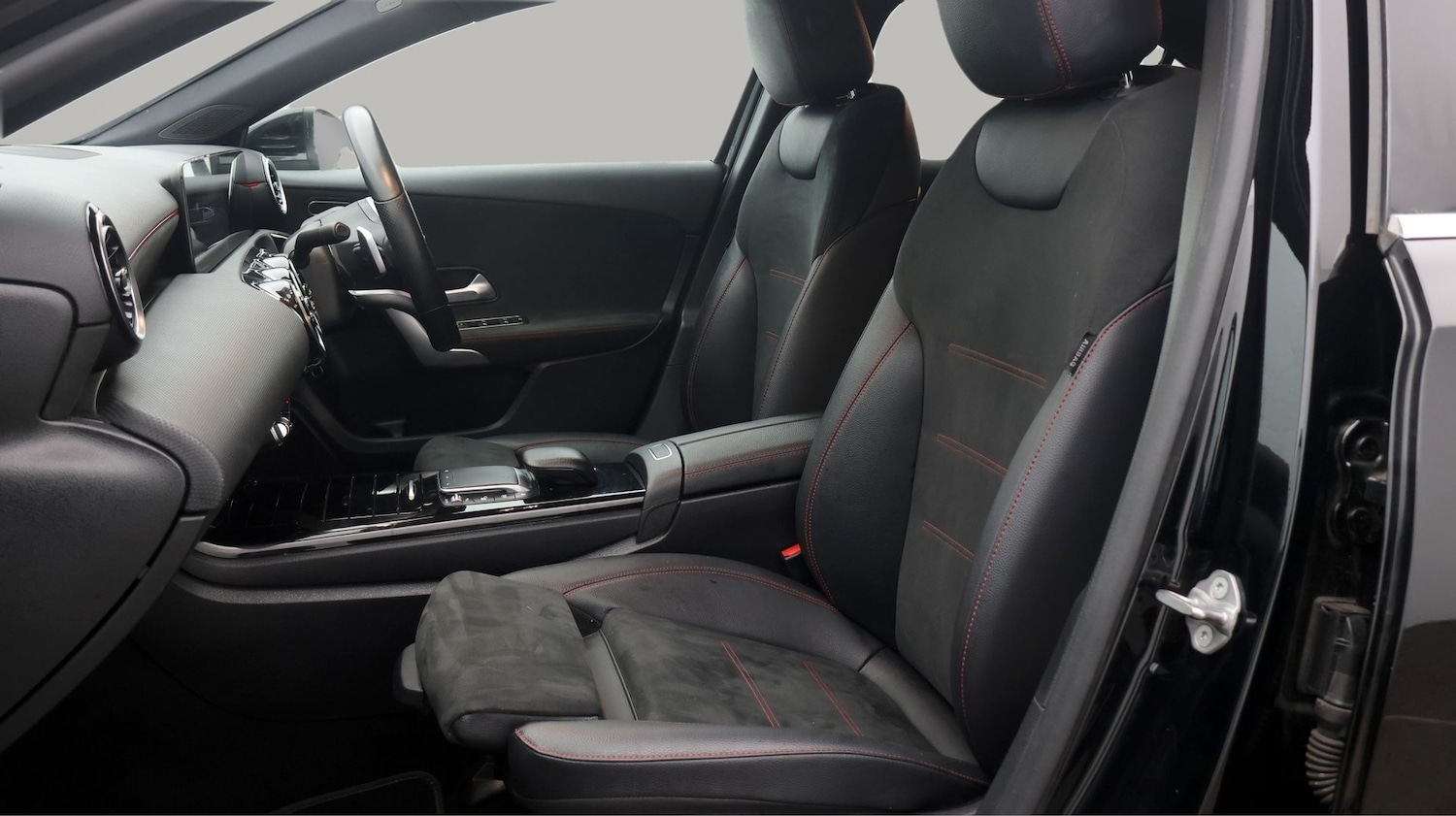 Used Mercedes-Benz A-Class 2021 for sale - 77617620: Photo 14