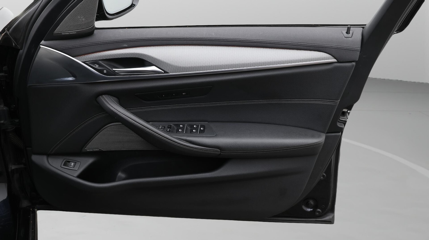 Used BMW 5 Series 2019 for sale - 76561026: Photo 16