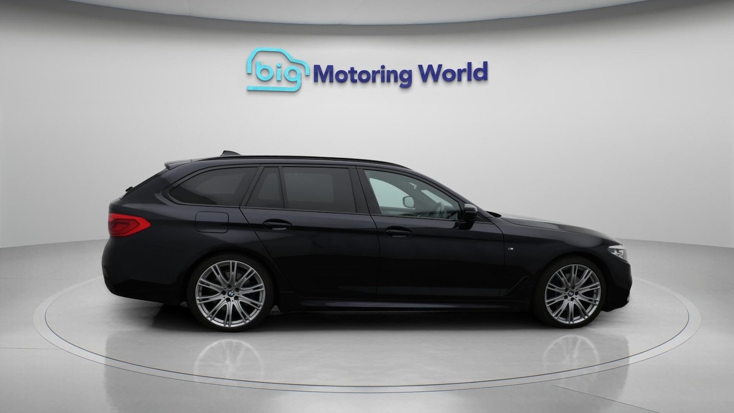 Used BMW 5 Series 2019 for sale - 76561026: Photo 9