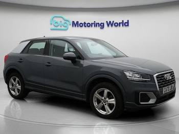 Audi - Q2