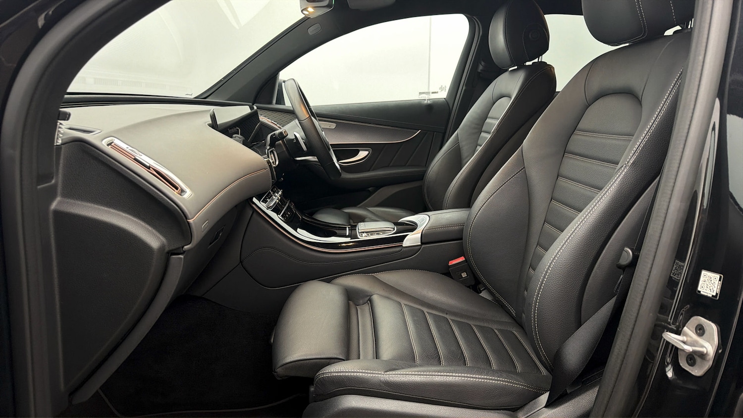 Used Mercedes-Benz EQC 2022 for sale - 78015012: Photo 13