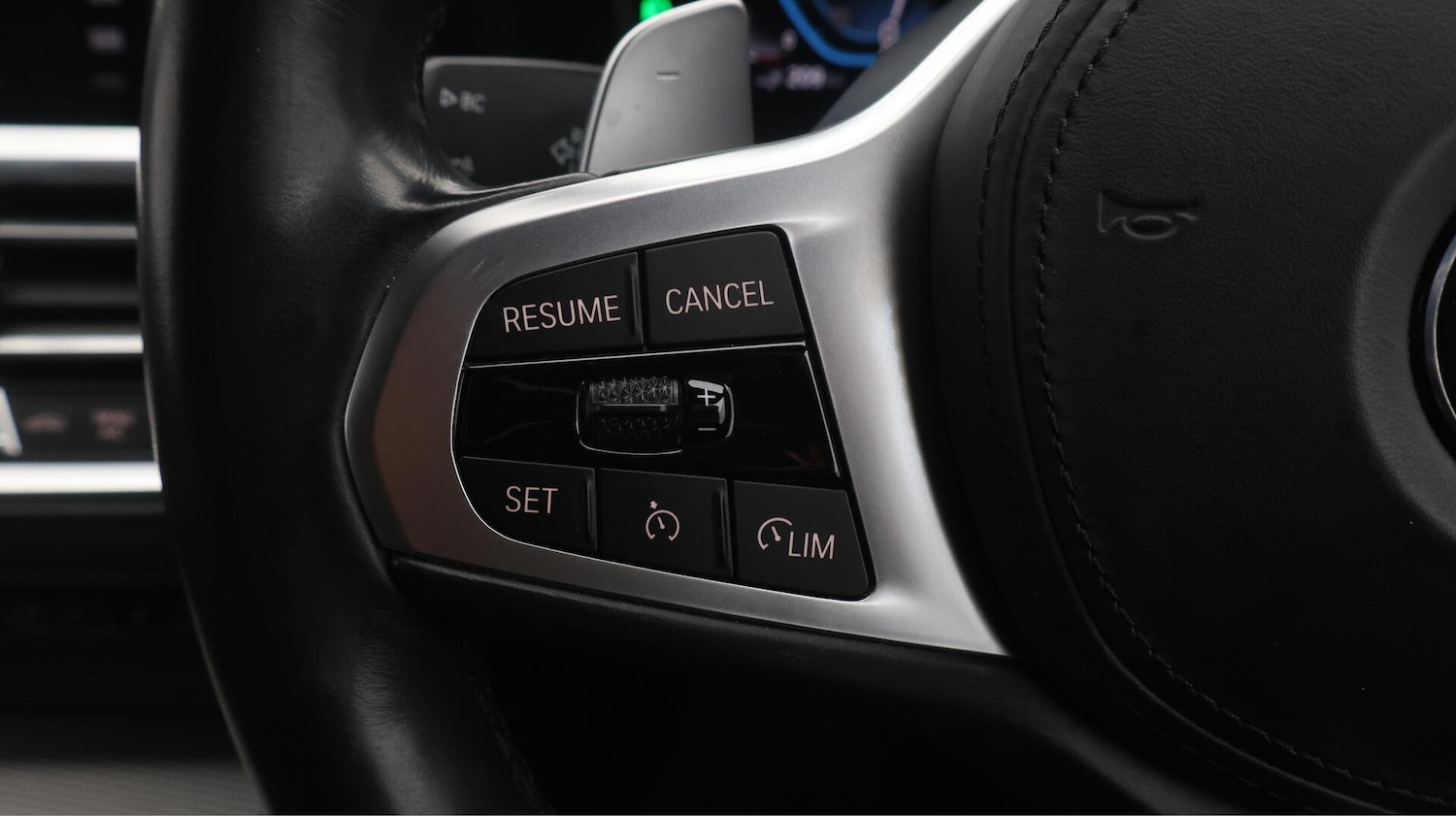 Used BMW 3 Series 2021 for sale - 76380523: Photo 24